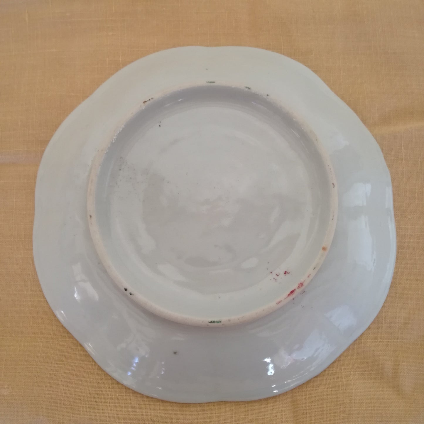 Assiette - creuse / calotte  