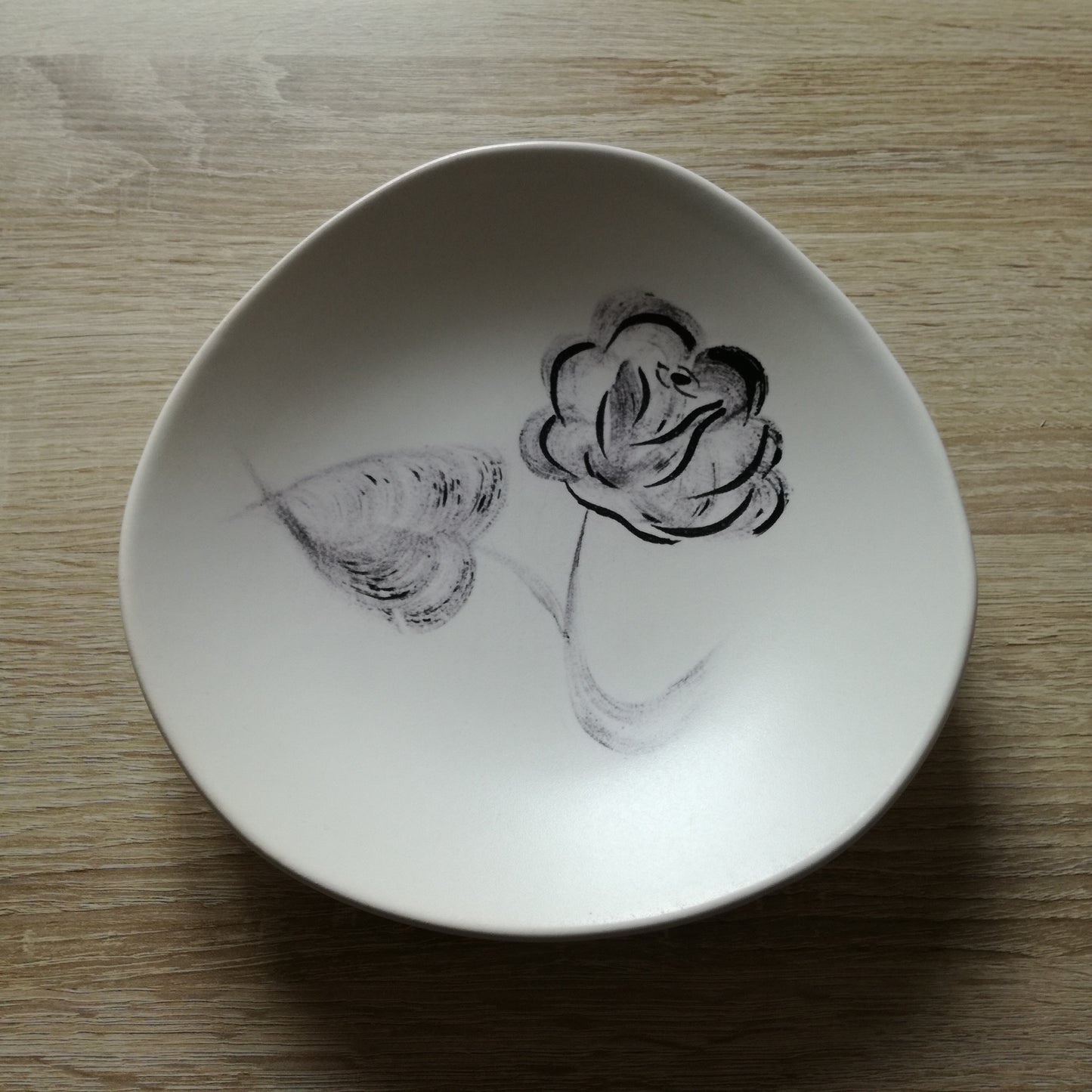 Assiette - creuse / calotte Rose Noire Niderviller