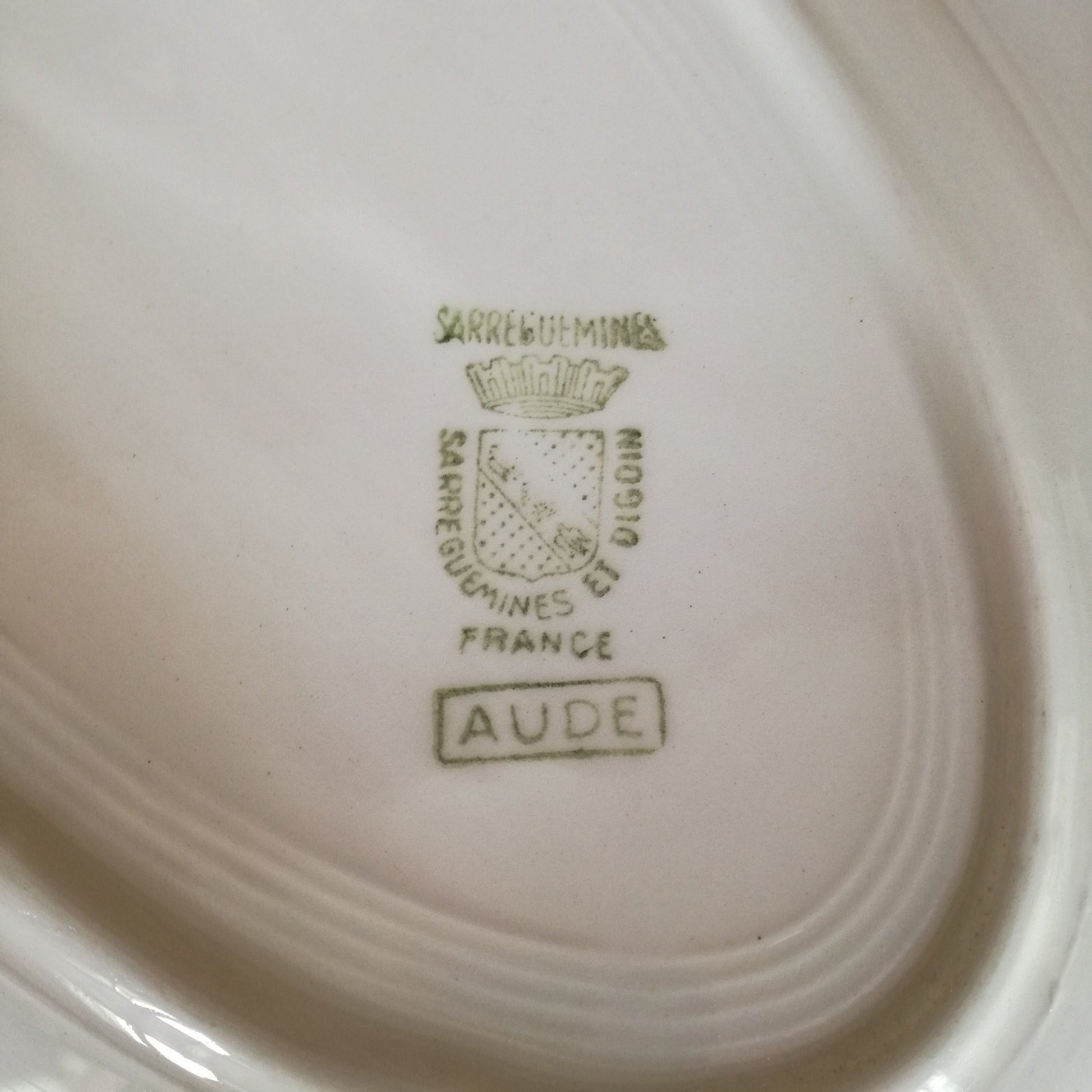 Plat ovale Aude Digoin & Sarreguemines